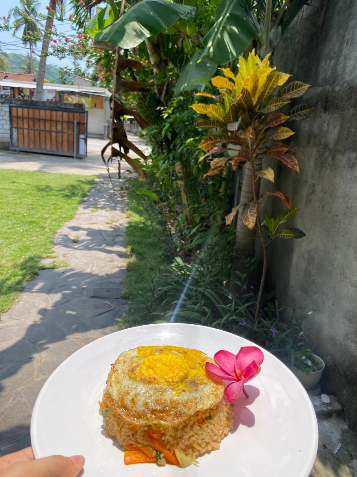 Zamzam Anjani Lombok