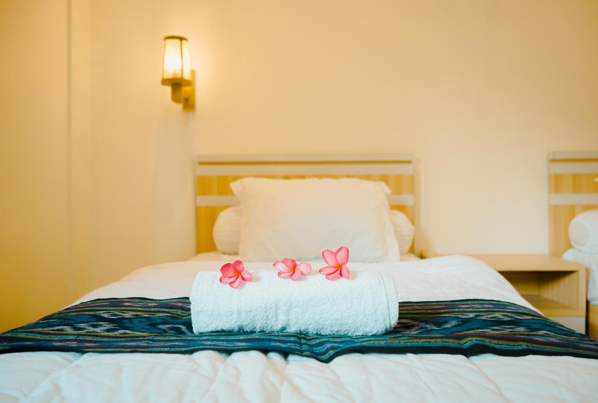 Zamzam Anjani Lombok Apartment Praya